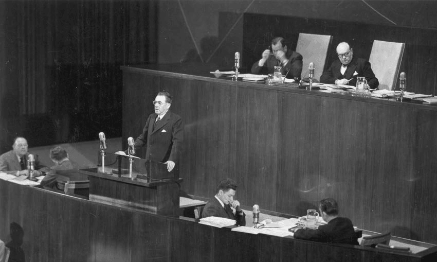 Carl Berendsen addressing the United Nations, 1946 
