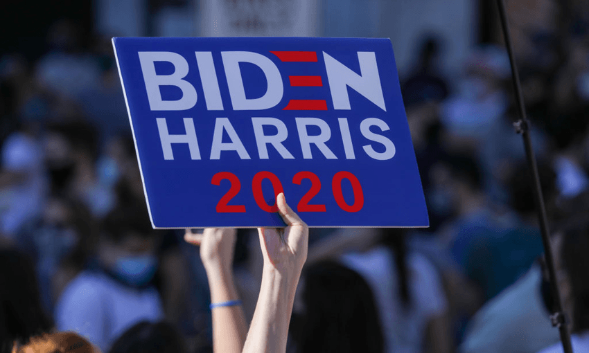 Biden supporters gather in Washington to celebrate his victory (Photo: Yasin Ozturk/Anadolu Agency via Getty Images) 
