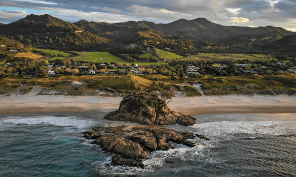 The rugged remoteness of Great Barrier makes it difficult to connect to the rest of New Zealand (Photo: Mark Russell) 
